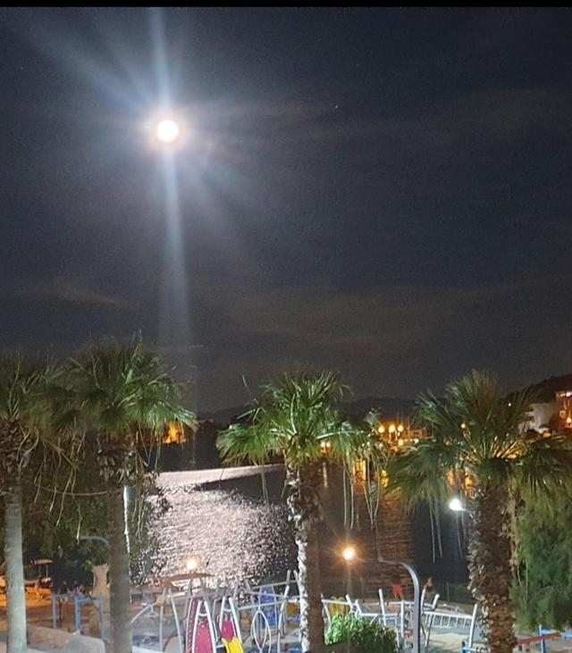דטקה Aydeniz Apart Hotel מראה חיצוני תמונה